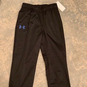 Under Armour matching warm up set